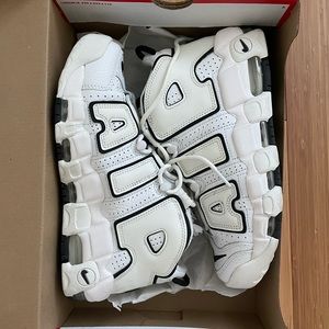 Nike Air Uptempo